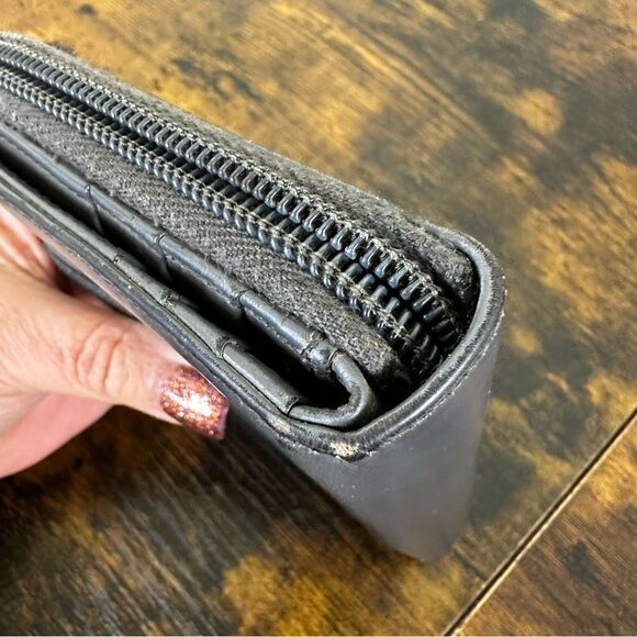 Prada Gray Leather Wallet W/ Certificate of Authenticity - Picture 4 of 15